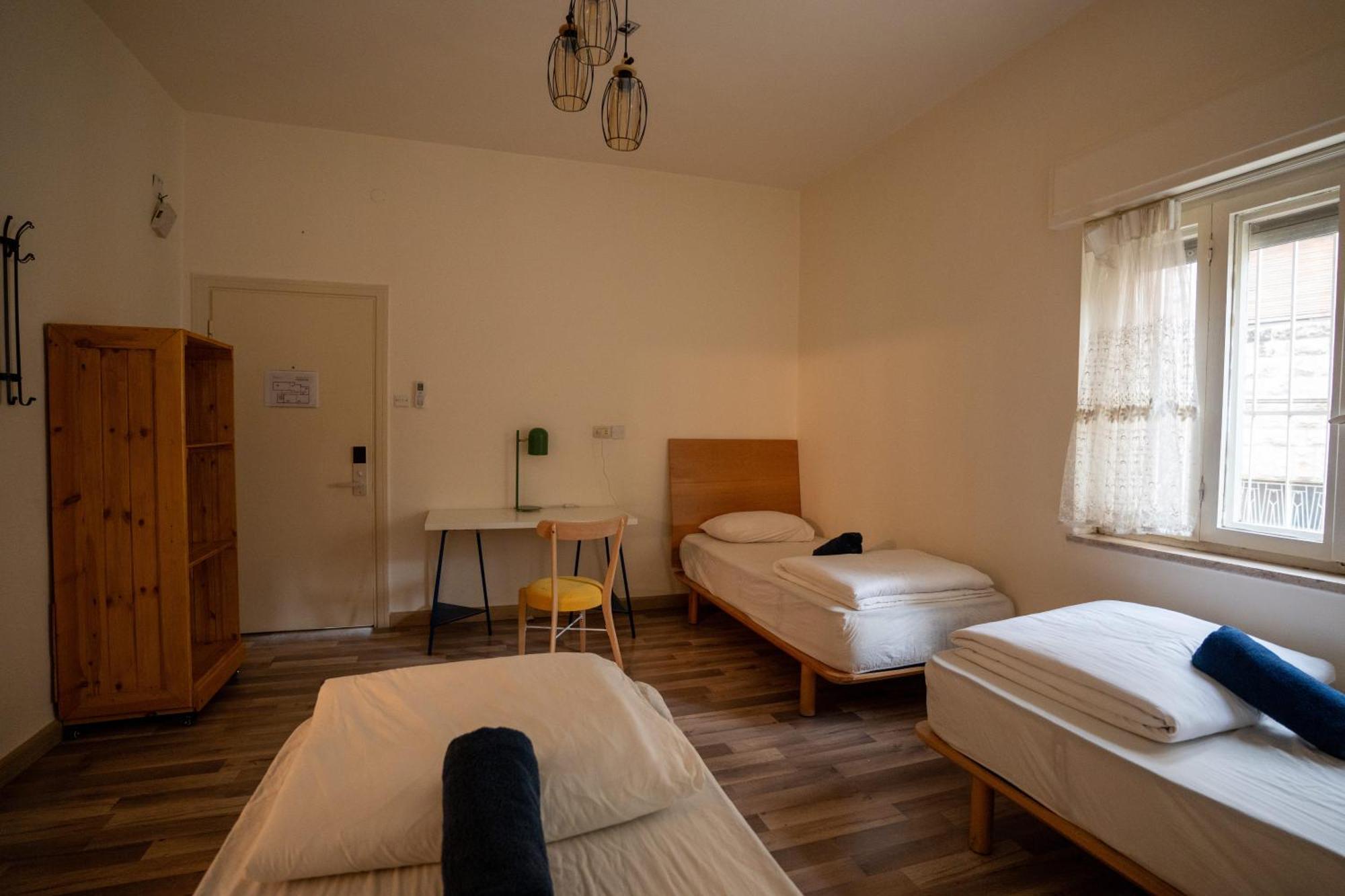 Battuta Hostel Amman Rom bilde