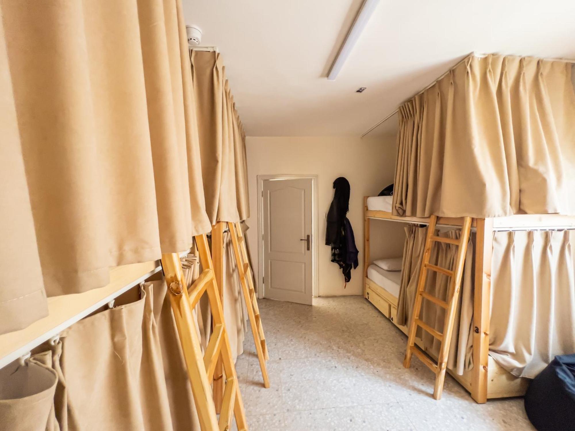 Battuta Hostel Amman Rom bilde